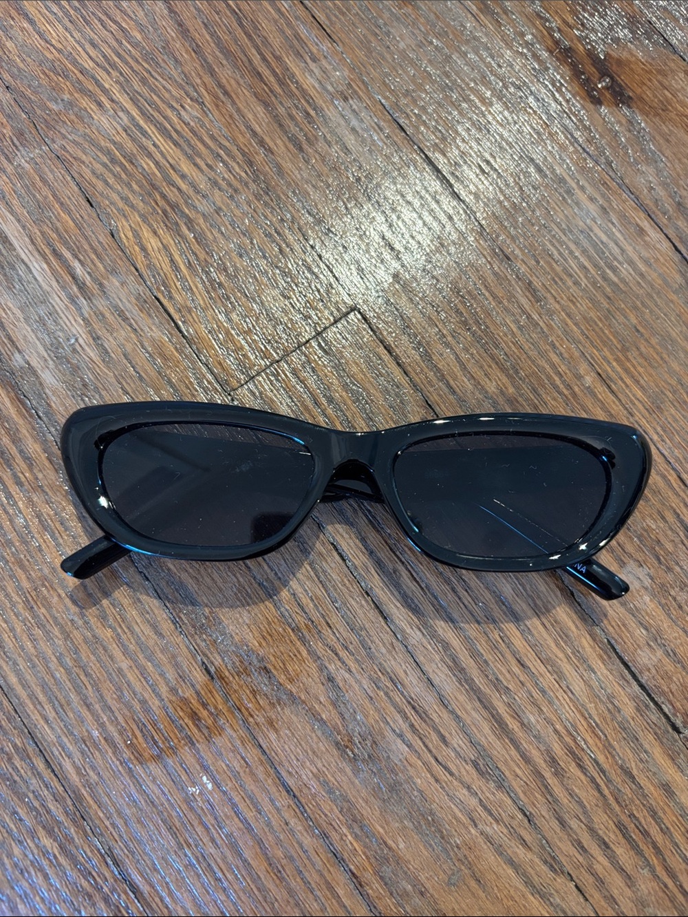 Classic Black Cat-Eye Sunglasses - Women Accessories